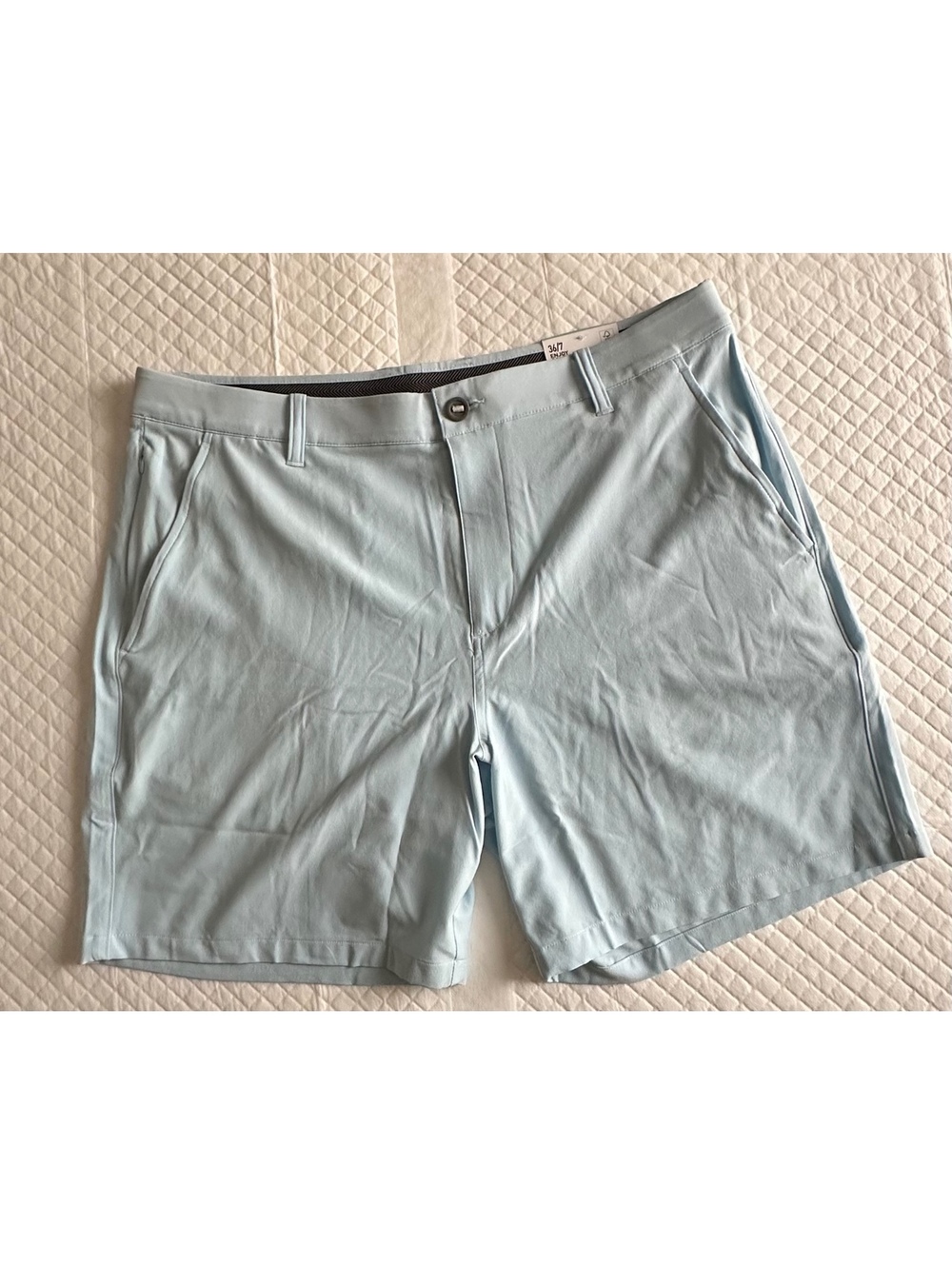 Puma Men's Light Blue 7" Inseam Shorts Size 36